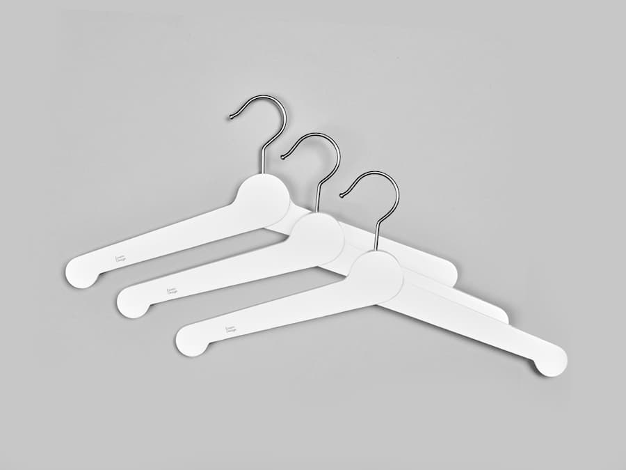 3-pack Nostalgi hanger 3