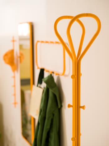 Classic coat stand 8
