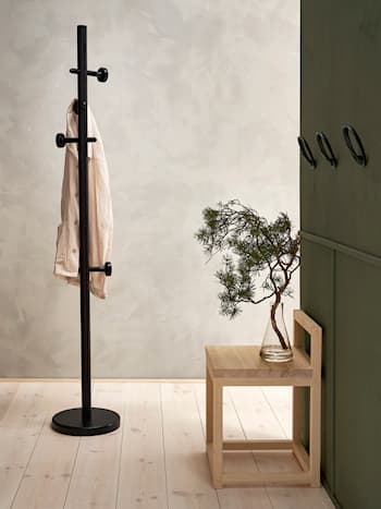 Skruvad coat stand 9