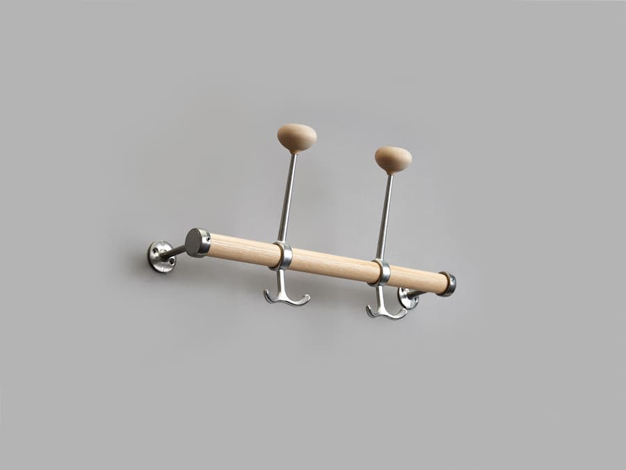 Hakenleiste Gustav esche-aluminium 1