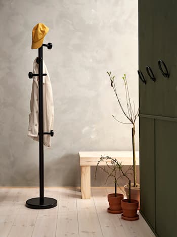 Skruvad coat stand 12