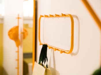Classic coat hanger 27