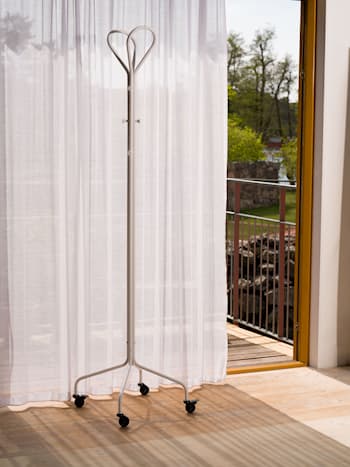 Classic coat stand wheel set 1